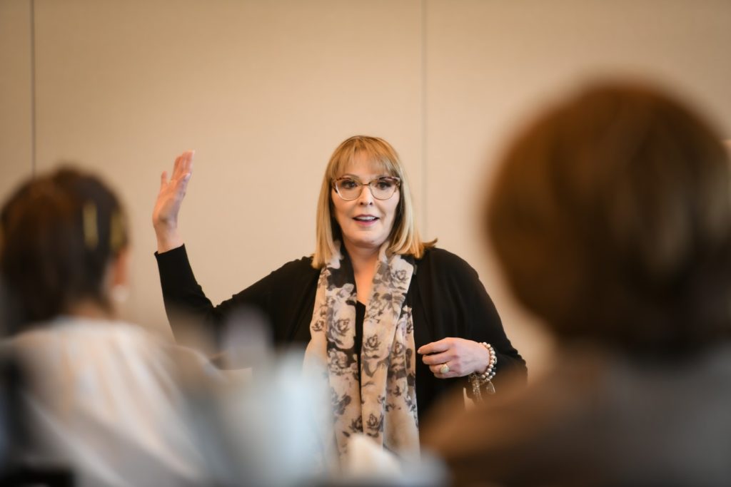 3 Things That Make You a Great Interior Design Business Leader Image