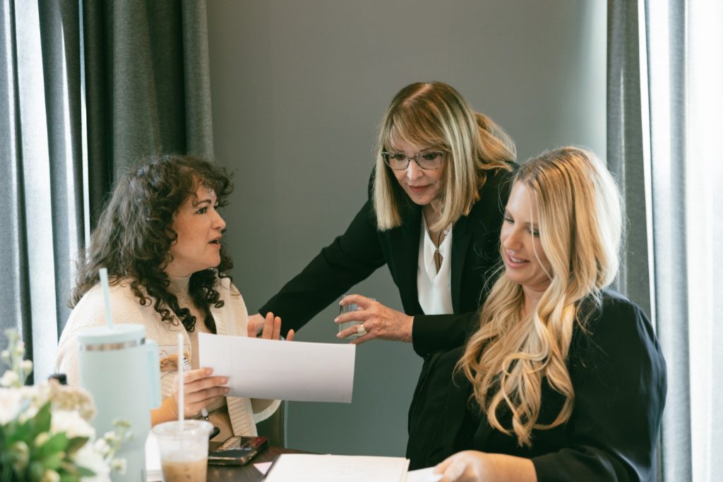 How to Handle Indecisive Clients in Interior Design Image