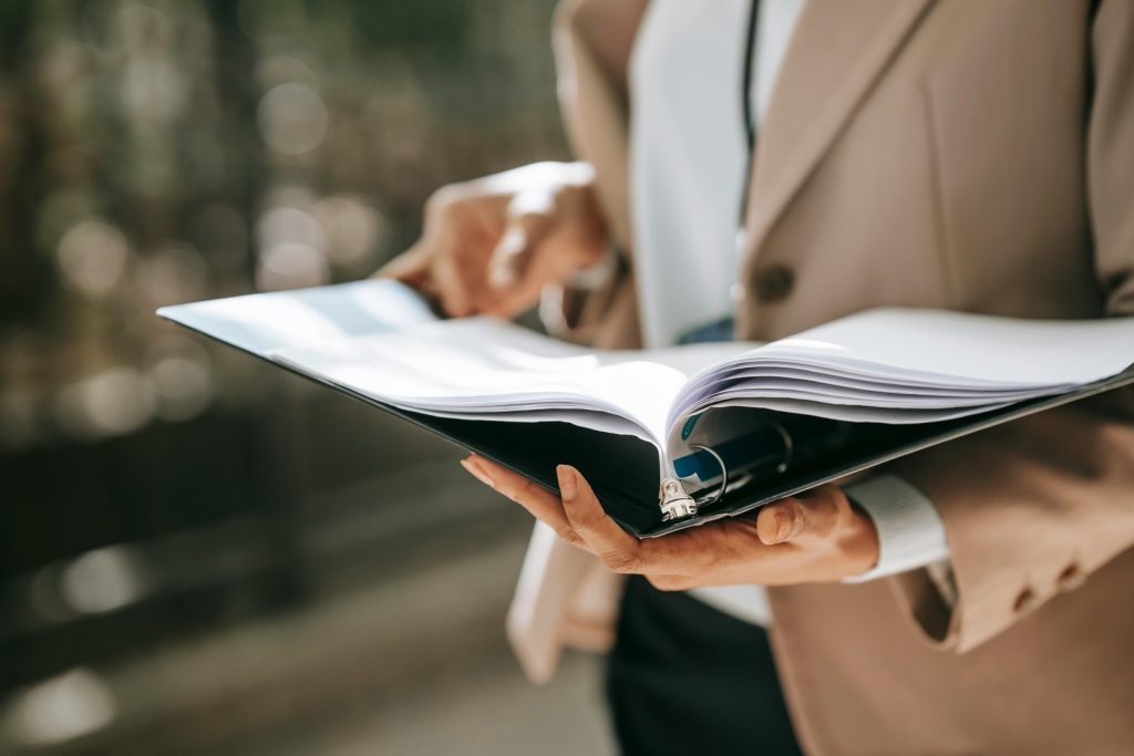 Price Anchoring: Leading Design Clients to the Best Choice Image
