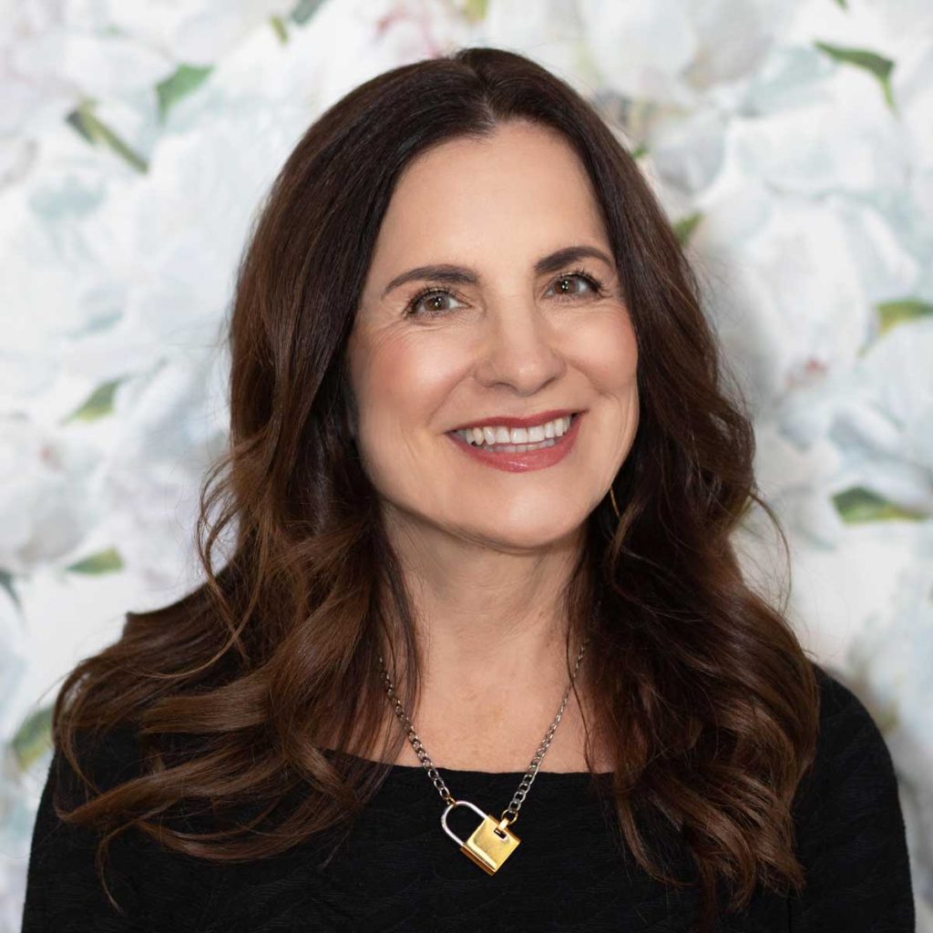 Pearl Collective's Patti Julber Headshot